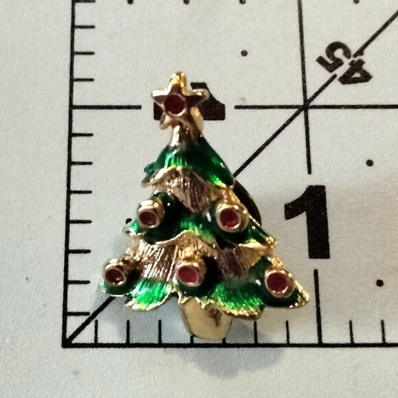 Christmas Tree Lapel Pin Brooch Red Green Gold Vintage Enamel Holiday Pinback - Picture 2 of 4